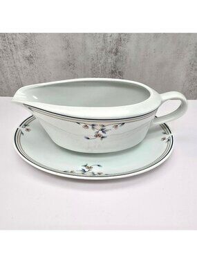 Princess House Heritage Blossom Gravy Boat With Underplate VL5055